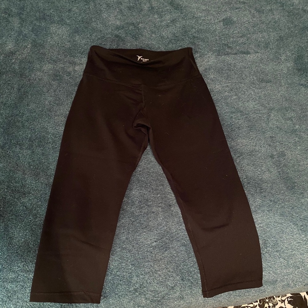 Old Navy Crop Leggings